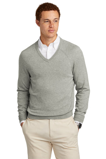 5) (D) STYLE # BB18400 BROOKS BROTHERS COTTON V-NECK SWEATER