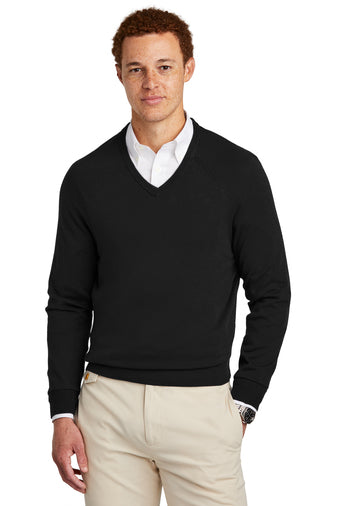 5) (D) STYLE # BB18400 BROOKS BROTHERS COTTON V-NECK SWEATER